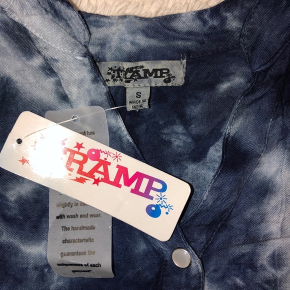 TRAMP blue tie dye Tunic New with Tags - Picture 4 of 8